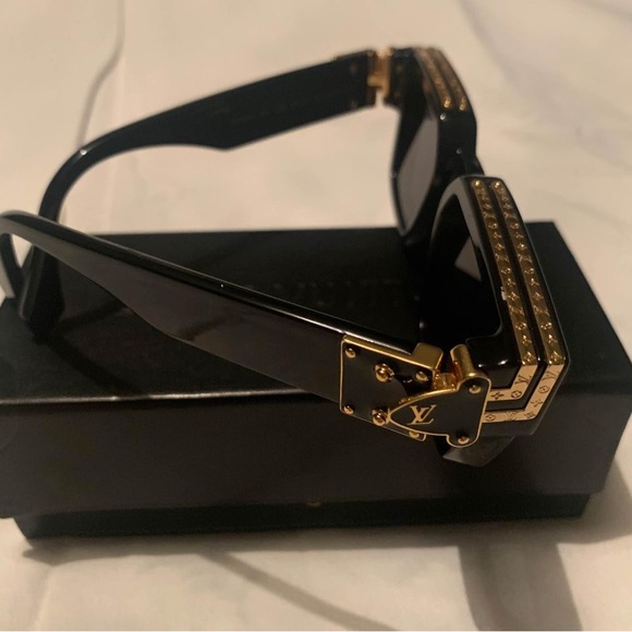 Louis Vuitton millionaire sunglasses - Picture 4 of 6